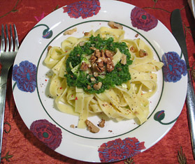 Tagliatelle mit Bärlauchpasta